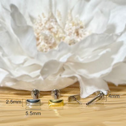 ✨ Titanium Threadless Push In Rounded Rectangle Top Labret Bar Stud