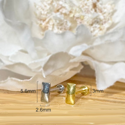 ✨ 16G Implant Grade Titanium Internally Threaded Rectangle Top Labret Bar