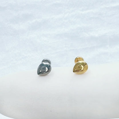 ✨ 16G Implant Grade Titanium Internally Threaded Teardrop Top Labret Bar