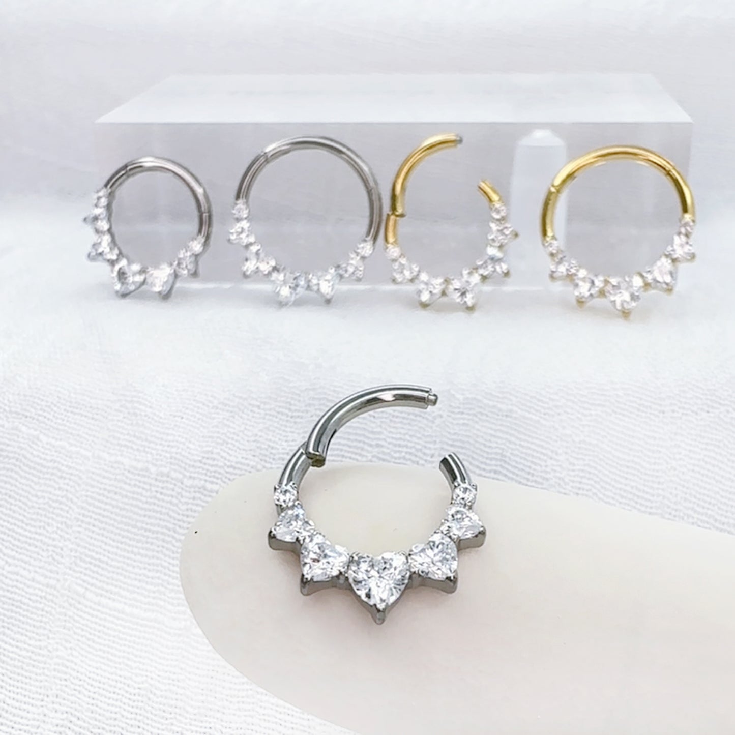 ✨ Titanium Heart CZ Hinged Segment Hoop