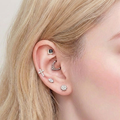 Titanium threadless labret with CZ petal flower top for ear piercing