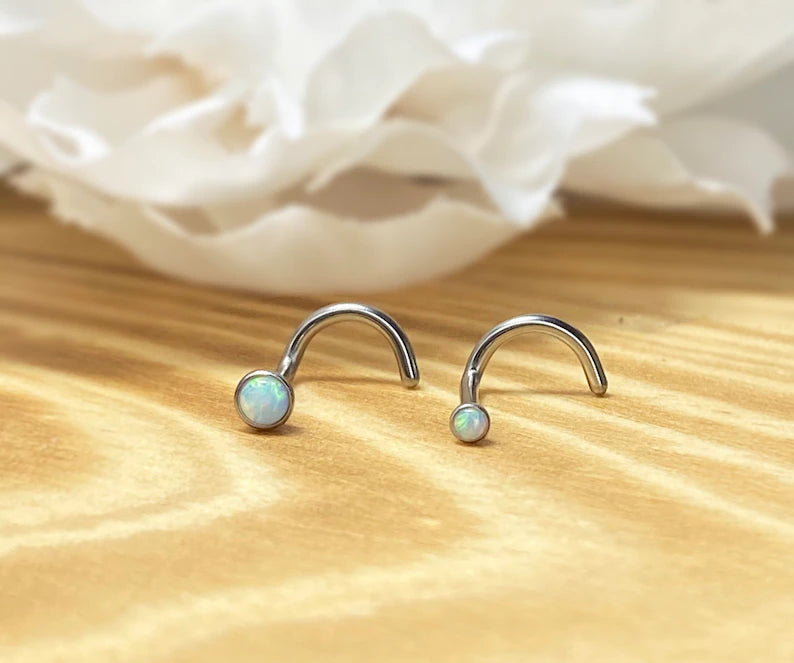 ✨ Titanium Opal Nose Screw Ring