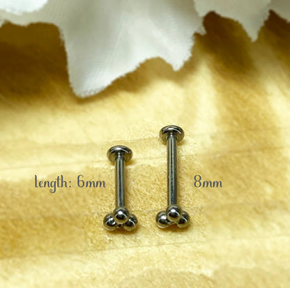 ✨ Titanium Triangle Balls Top Threadless Labret Bar