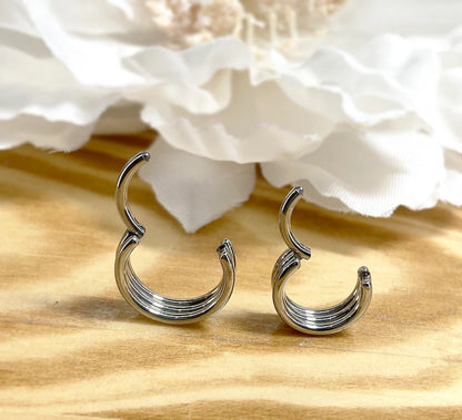 ✨ Triple Layer Hinged Hoop Ring 16G