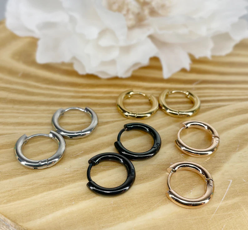 ✨ Surgical Steel Hinge Seamless 2.5mm Hoop Earrings