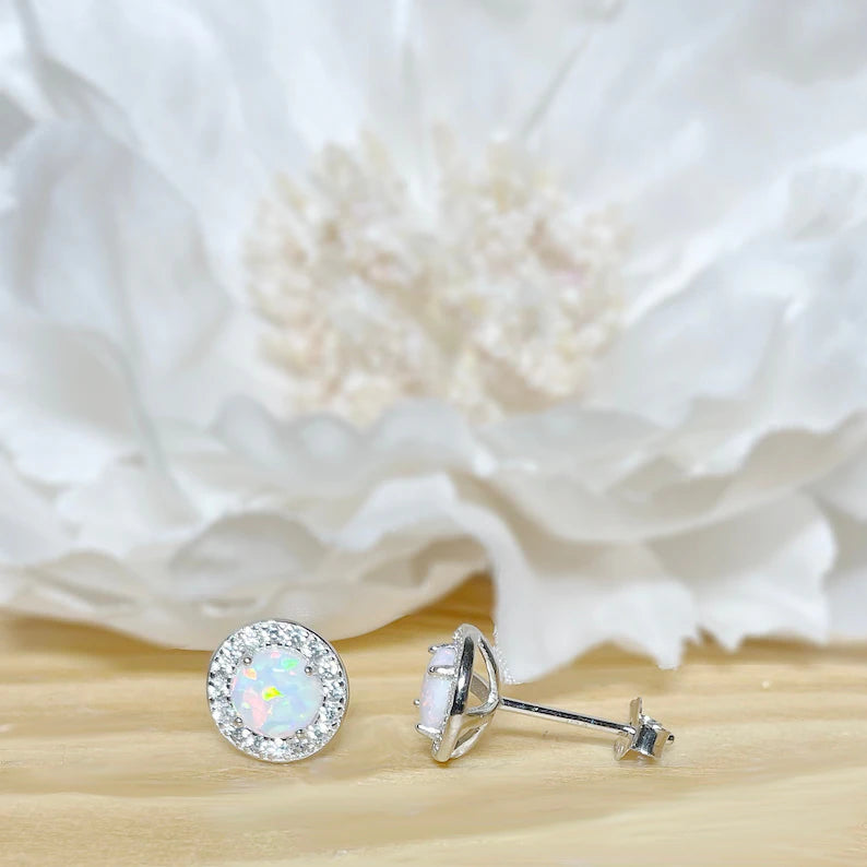 ✨ 925 Silver Opal Stud Earrings