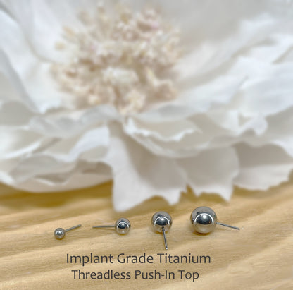 ✨ Titanium Round Ball Threadless Top