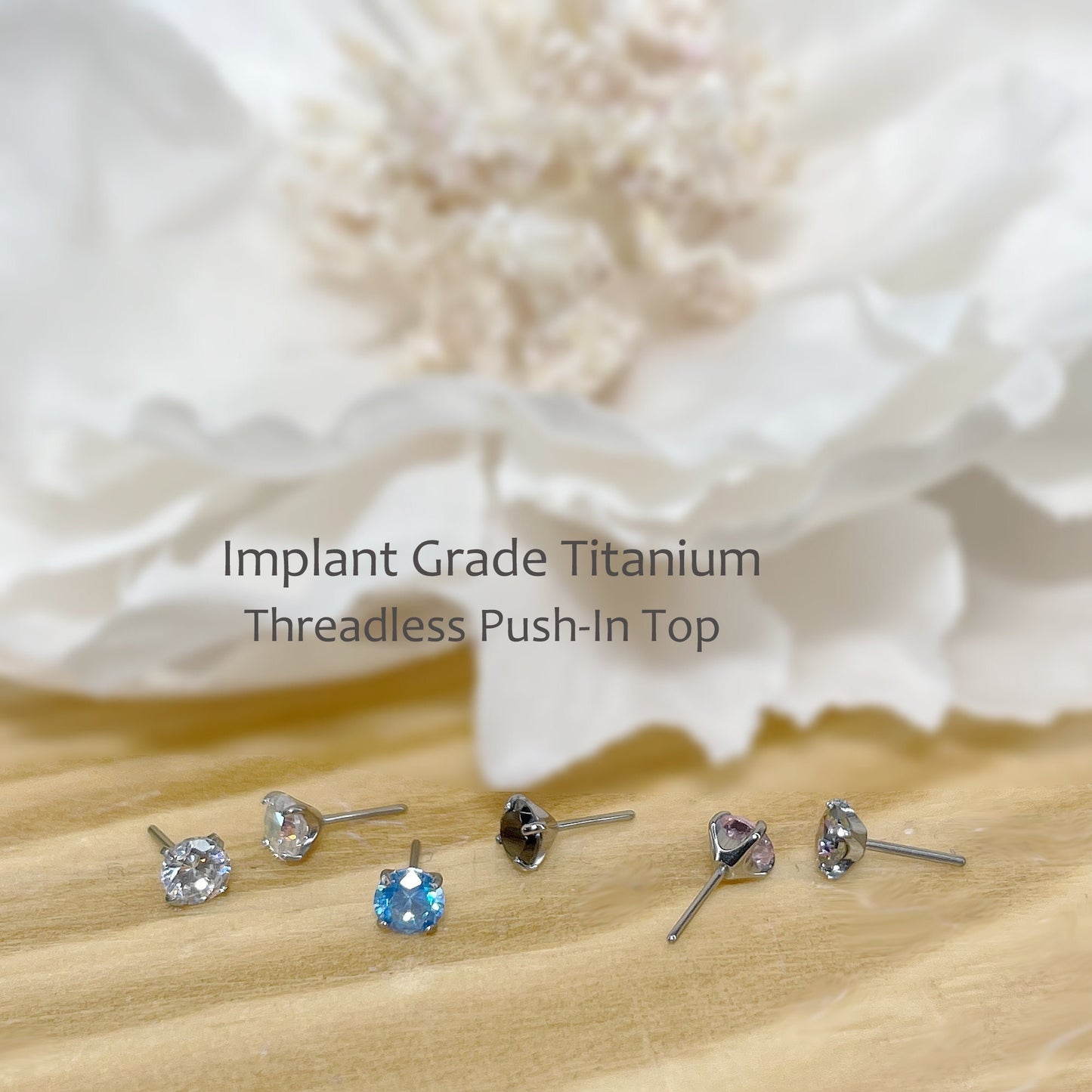 ✨ Titanium CZ Prong Set Threadless Top