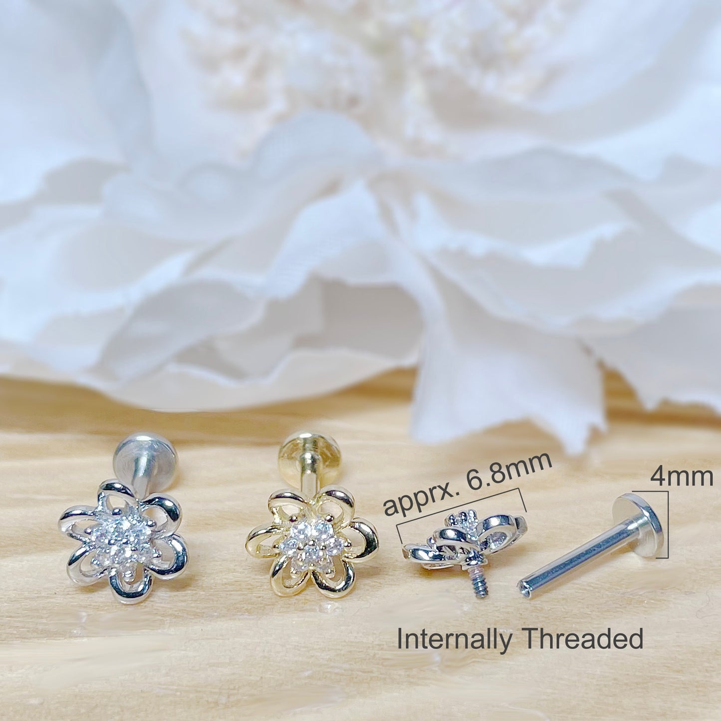 ✨ Surgical Steel Flower CZ Internally Threaded Flat Back Labret 16G