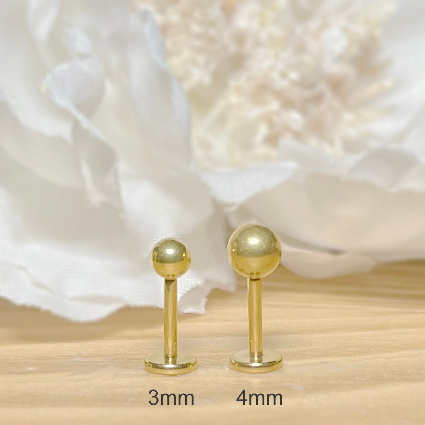 ✨ Gold Titanium 3mm 4mm Round Ball Threadless Top Labret Bar