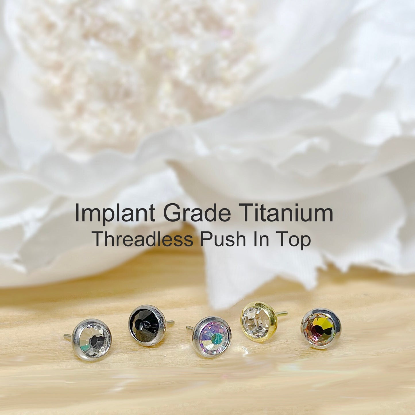 ✨ Titanium Round Flat Bezel CZ Threadless Top