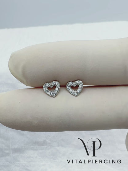 ✨ 925 Silver CZ Heart Stud Earrings