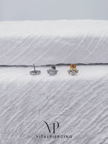 Titanium threadless labret with marquise CZ cluster top for helix piercing

