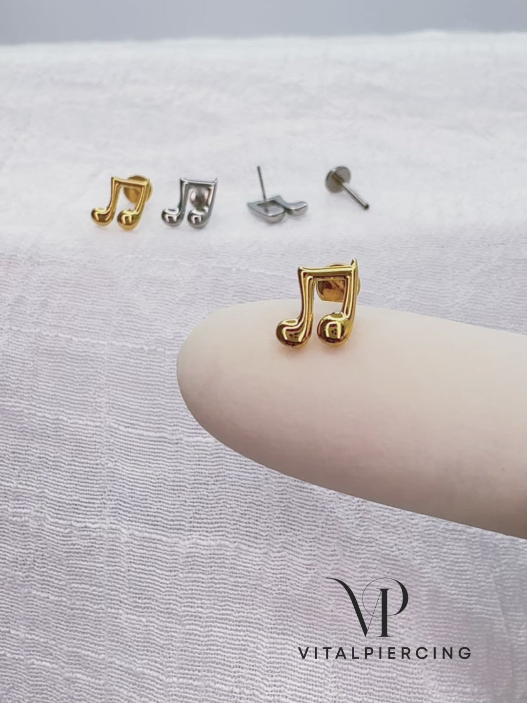 Titanium threadless labret with music note top for ear piercing
