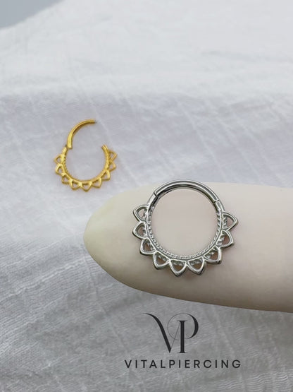✨ 316L Surgical Steel Heart Filigree Hinged Segment Hoop Clicker Ring 16G 8mm